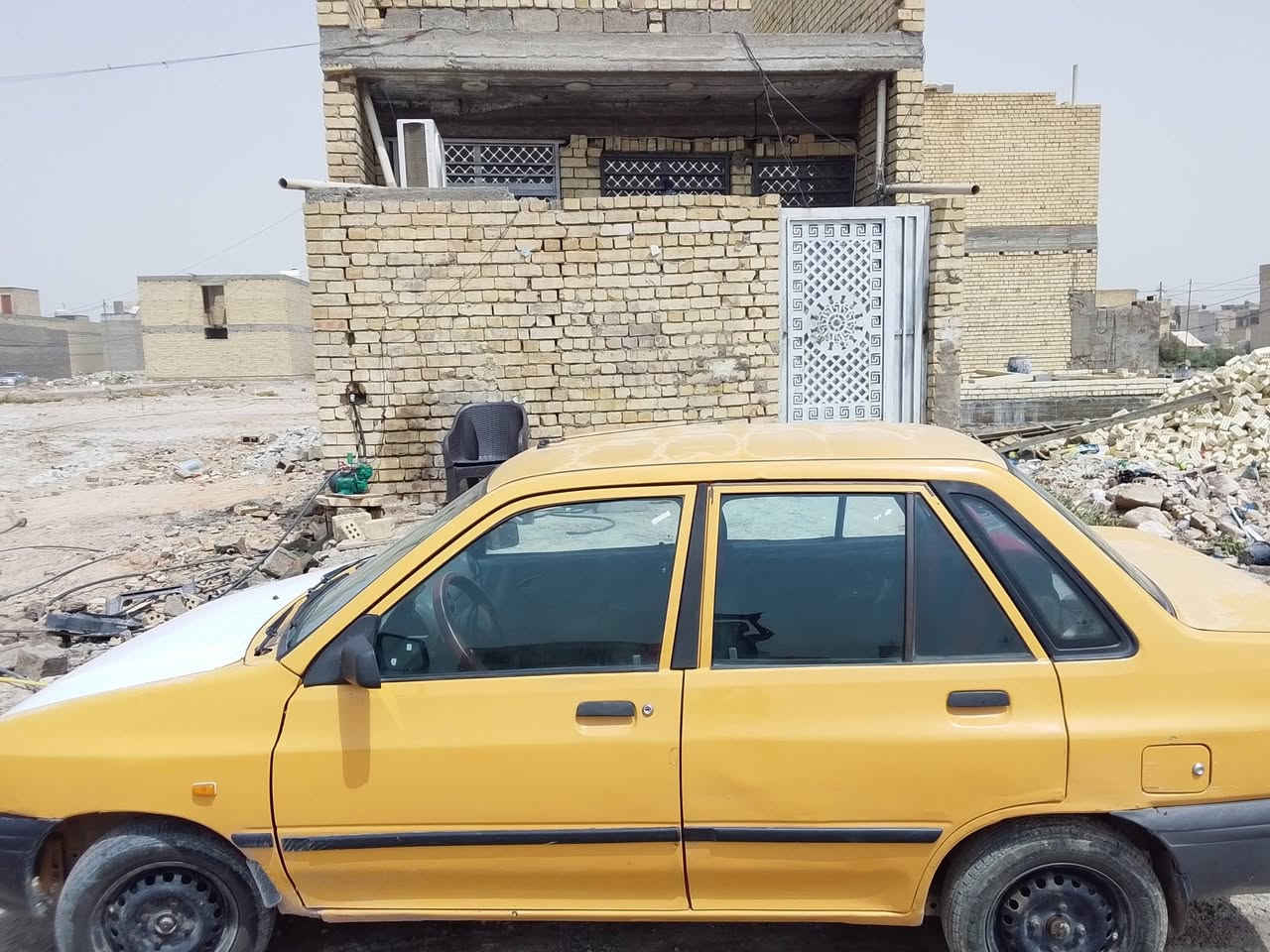 سايبه موديل 12 ب21 وبيه مجال عنوان بغداد بياع ***********

