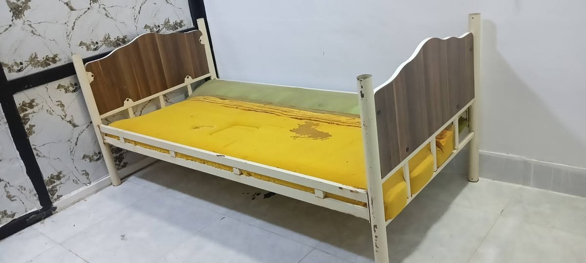 كنتور مع سيسم نفر واحد للبيع ثنينهم 70 وبيهم مجال بسيط *********** واتساب 
@إشارة
