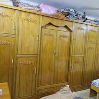 كابتن عندي غرفه اخشاب 6 قطع نضافه 90/ مكاني بغداد الشعب 07828116695