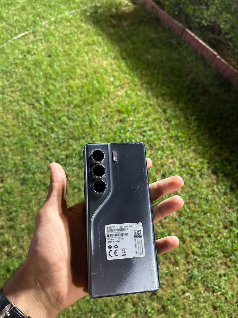 تكنو كامون ٤٠ برو 5G • ذاكرة ٢٥٦ • رام ١٢