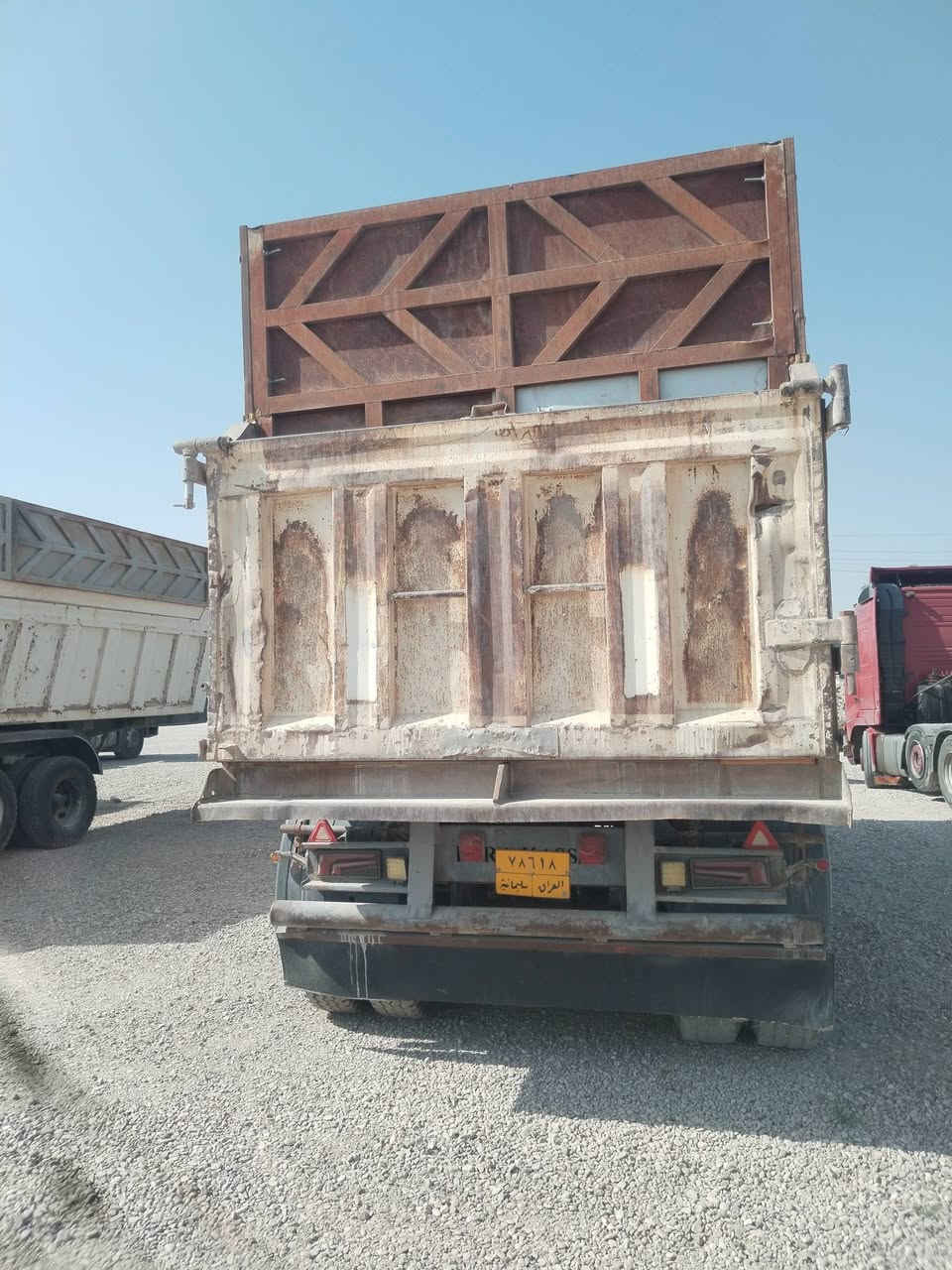 نساف دارا • ٢٠١٥ • ثلاث محاور