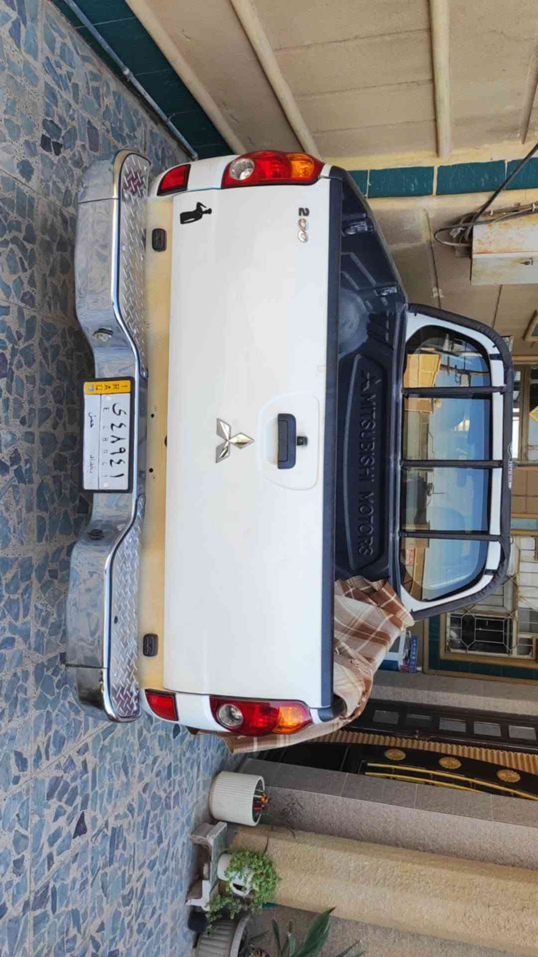 تحية طيبة ...
بيكب متسوبيشي  L200 موديل 2007 السيارة كلش نظيفه كير محرك تبريد جاهز الصدر ٠/٠70 
داخلها جديد فول عادي السيارة 
السيارة بيها جاملغ خلفي فقط ومكانات قليله بارد السيارة حيل حلوة وكاعده وبلاديه على وضعها
السعر 100 وبيها مجال حك الجيه 
للاستفسار 
***********
