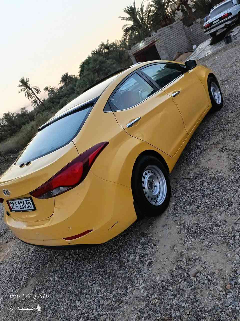 سلام عليكم انتره 2014

سياره فول عده البصبه 
ما بيه اي قطعه مبدله فقط ملاحظات
تبريد و تدفئ خير من الله ثلج و تبردي خلفي بيه
رقم جديد هز جديده 

سياره بسمي 

سنويته حد 2031
مكينه وكير خير من الله 
حداديه نضيفه حلوه
مصفره هيئة وغرامات
تخم تايرات جدد
سياره تاخذه ربع ما تصرف عليه 
سياره حلوه ونضيفه مال شغل احله من الصور

سعر 98 وبيه مجال
مو شراي لا تعلق رحمه الله والديك لا اتكسر بحلال غيرك

مكلف بل نشر
مكان السياره الناصريه سوك الشيوخ 
‏‪***********‬‏
