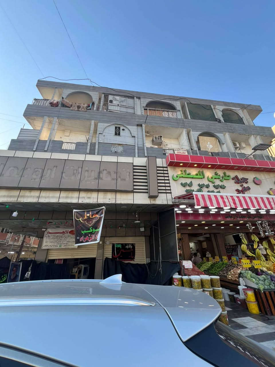🏣عماره  للبيع

🚠 الكراده داخل  ركن

✈لمساحه 1325متر
👩‍🚀طابو ملك صرف
💗تتكون من 4طوابق
كل طابق
 يحتوي23شقه

محلات عدد51
الوارد الشهري 45مليون ال50

للاستفسار راسلني واتساب***********

