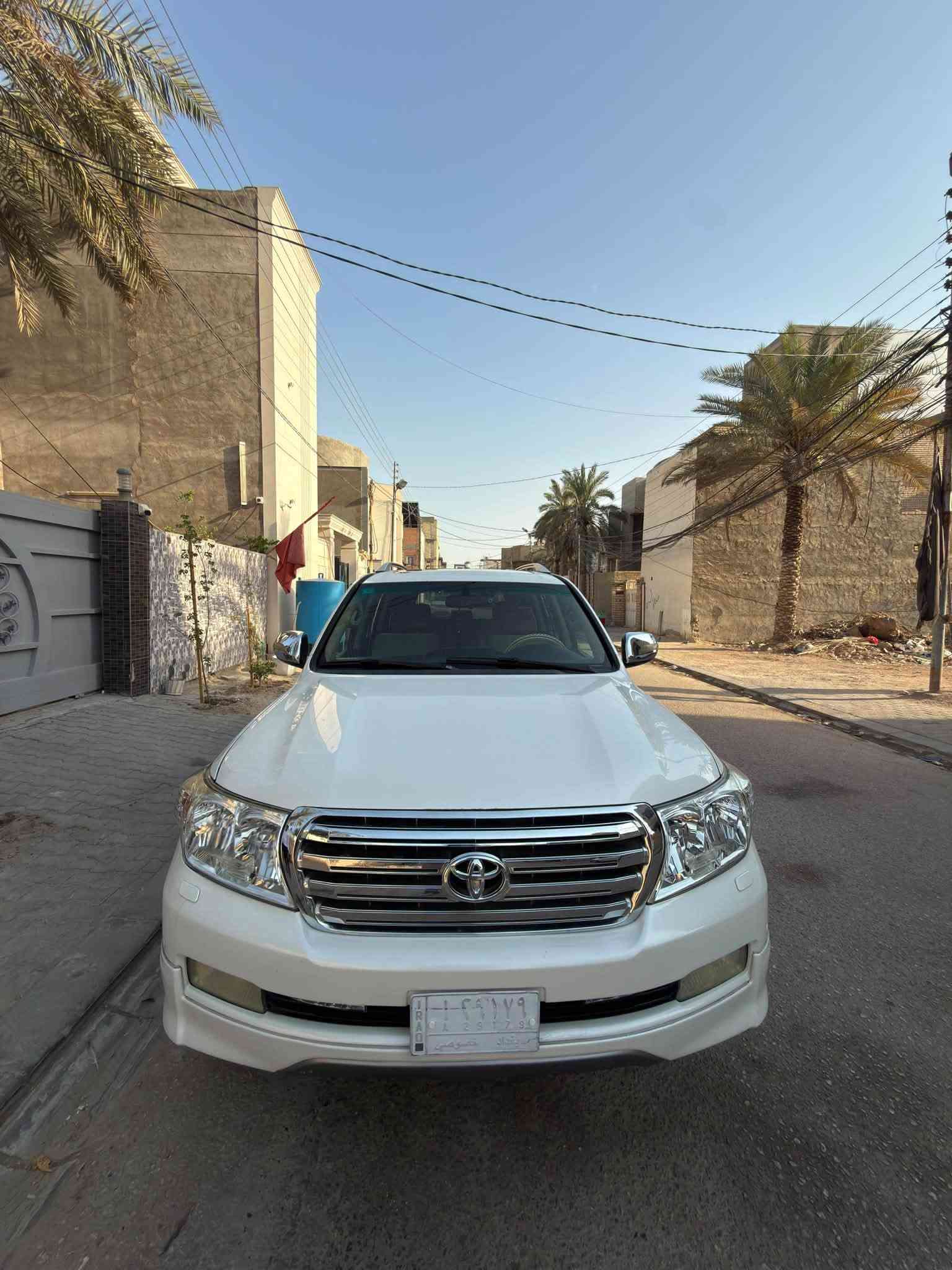 سلام عليكم             مكلف بنشر اتصال 📞 فقط ع الخط.   سعر 285 ورقه 

اخوان لاند كروز 2010 للبيع رقم بغداد 
سياره ماشيه 233 الف كيلو قابل للزياده 
سياره جاهزه من كلشي ما ناقص شي 

سياره مكفوله كفاله عد نص البنيد مصبوغ لغرض الجماليه لن جان بيه طكعه مال جراد او صبغته 

سياره كفال من الضربه 🧿 حتى البنيد ما مضروب 

مكان السياره النجف الاشرف 
***********
