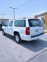 تاهو سوبر بان • وارد خليجي • محرك 5300
