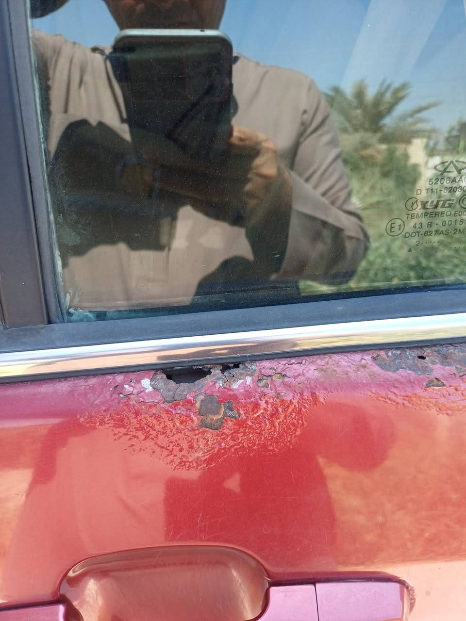 شيري تيكو ٢٠١٣ ماروني محور كامري ابو الجف تبريد  شاشة أرضية جلد الرقم الدولي بأسمي السنوية  للشهر العاشر بعده ما ساقطة تخم تاير جديد صدر نص عمر بيها خياسات بالابواب موضحهن بالمنشور والصور وبيها طخة بالجاملق الأمامي عكس السايق وطخة  بالباب الأمامي عكس السايق ما مصلحات مصبوغة حزام سابقا وبيها جراد بالنيد والقمارة السعر المطلوب ٣٢ ورقة وبيها مجال  العنوان ناحية الوحدة بعد مجمع بسمايا  او الكرادة قرب سيد ادريس رقم الهاتف ***********
