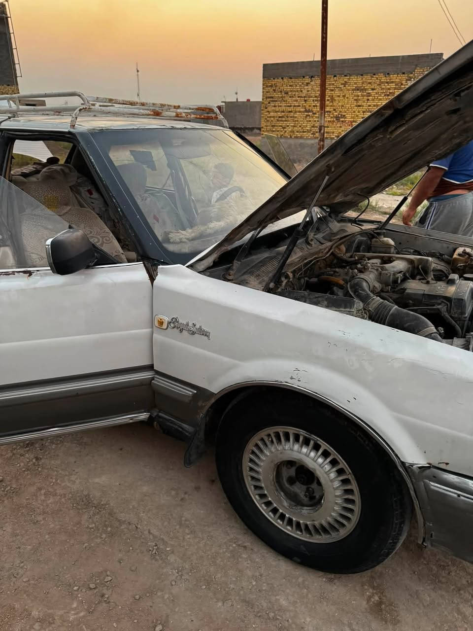 سلام عليكم سياره البيع هرتوب موديل ٩١كير ومكينه مكفولات ففتي vvti كهربيات كله شغاله تخم تاير حداديه جداد سياره يرادله ترتيب بصيط مداور ثاني يوم مكاني حله مركز سعر 20 وبها مجال  ***********
