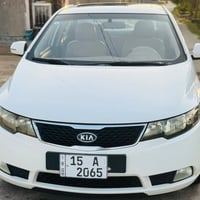 سيراتو • ٢٠١٣ • ثلاث قطع بدون دواخل