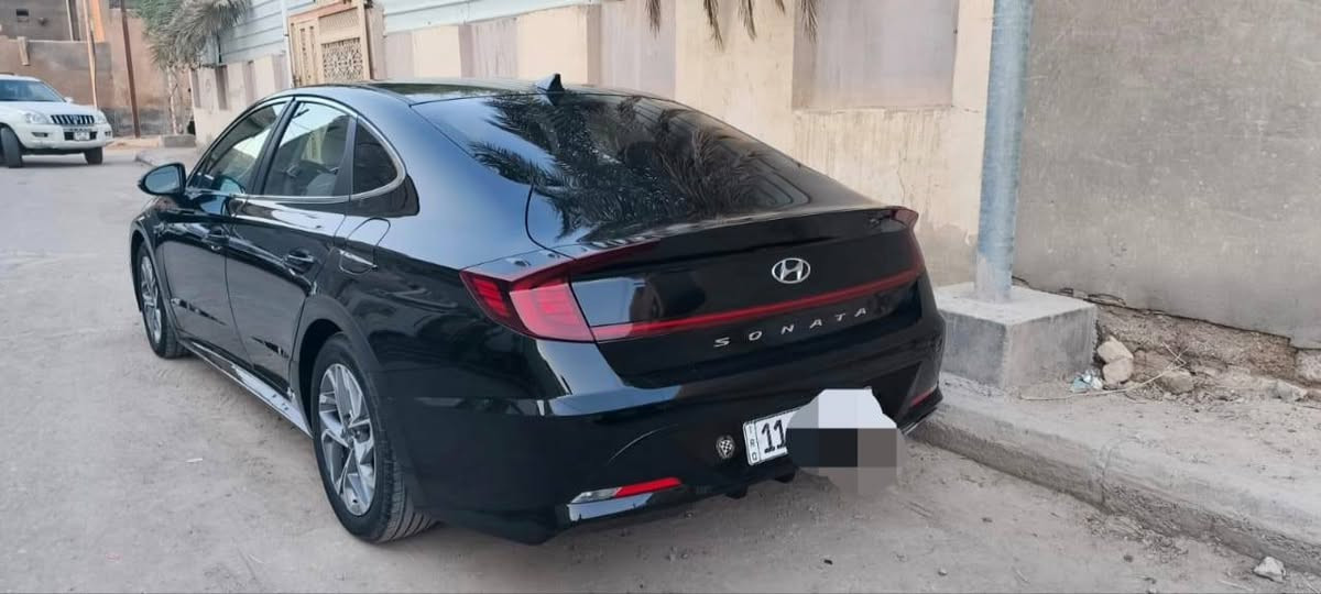 السلام عليكم
سوناتا للبيع فقط بدون مراوس موديل 2023 وارد امريكي فئة SEL جديده ماشية جداً قليل بالنسبة للوارد ٣٨ الف كيلومتر ٢٣الف ميل ونص قابله للزياده حادثها شخط جانبي لاغير وتصلح PDR على كد الشخط وانصبغ وصور التصليح والصبغ موجوده كير محرك مكفولات محرك GDI 2500 عدى الشخط مكفولة من كلشي بدون تبديل بدون فتح اي قطعه بدون ايرباك كل ايرباكاتها سليمه رقم بغداد سنويتها جديده ورقم الشاصي موجود بالصور السياره موجوده بالسماوة للاستفسار الاتصال بالرقم *********** غير متواجد على الفيسبوك السعر ١٨٩ ورقه وبيها مجال قليل حك الجيه

