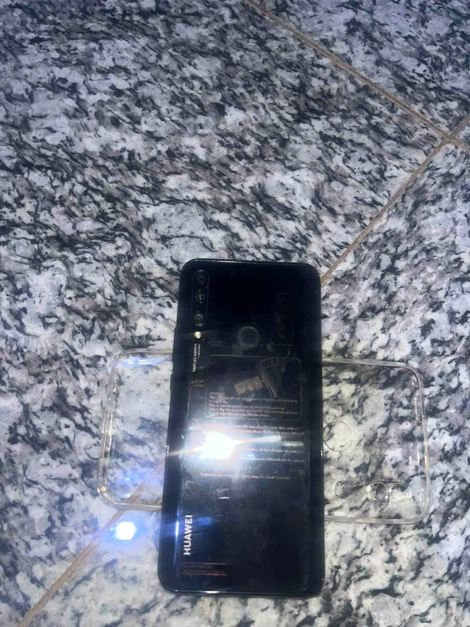 السلام عليكم
جهاز هواوي(y9 prime)

جهاز نضيف ومستعمل يوم واحد فقط

ويا كارتونة وشاحنة 

السعر 150بي مجال بسيط

***********
