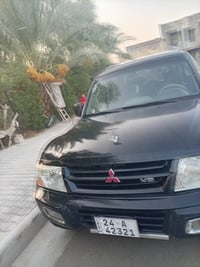 باجيرو ٢٠٠١ • اسود • كفاله