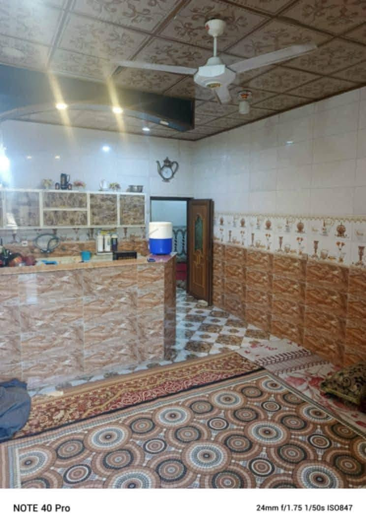 🏠 دار للبيع في الديوم
📐 المساحة: 300 م²
📍 الموقع: الديوم، منطقة الـ16 ألف، مقابل شارع 60
🔹 يتكون الدار من: 
• غرفتين نوم
• صالة
• استقبال
• مطبخ
• صحيات داخلية وخارجية
•السعر 110 وبي مجال
📞 للاستفسار والتواصل:
***********
أبو عائشة للعقار

نص مكتوب في الصور:
- بيع وشراء العقار والسيارات ابو عائشة *********** NOTE 40 Pro 24mm f/1.75 1/453s ISO50
- NOTE 40 Pro 24mm f/1.75 1/161s ISO50
- NOTE 40 Pro 24mm f/1.75 1/50s ISO1442
- NOTE 40 Pro 24mm f/1.75 1/50s ISO1459
- NOTE 40 Pro 24mm f/1.75 1/50s ISO1136
- NOTE 40 Pro 24mm f/1.75 1/100s ISO438
- NOTE 40 Pro 24mm f/1.75 1/50s ISO953
- NOTE 40 Pro 24mm f/1.75 1/50s ISO847