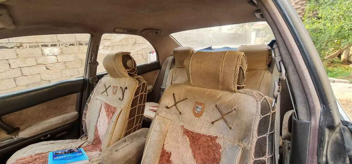 بطة متصل لون زيتوني سيارة خير من الله بس بيها نقص صدر نص عمر  محرك كهربائيات خير من الله حدادية مابيها نقص 
سيارة جاهزة سنوية ل28باسمي تحويل مباشر 
مكان السيارة ناحية الحاتمية 
السعر 35$بيها مجال للشراي 
***********
