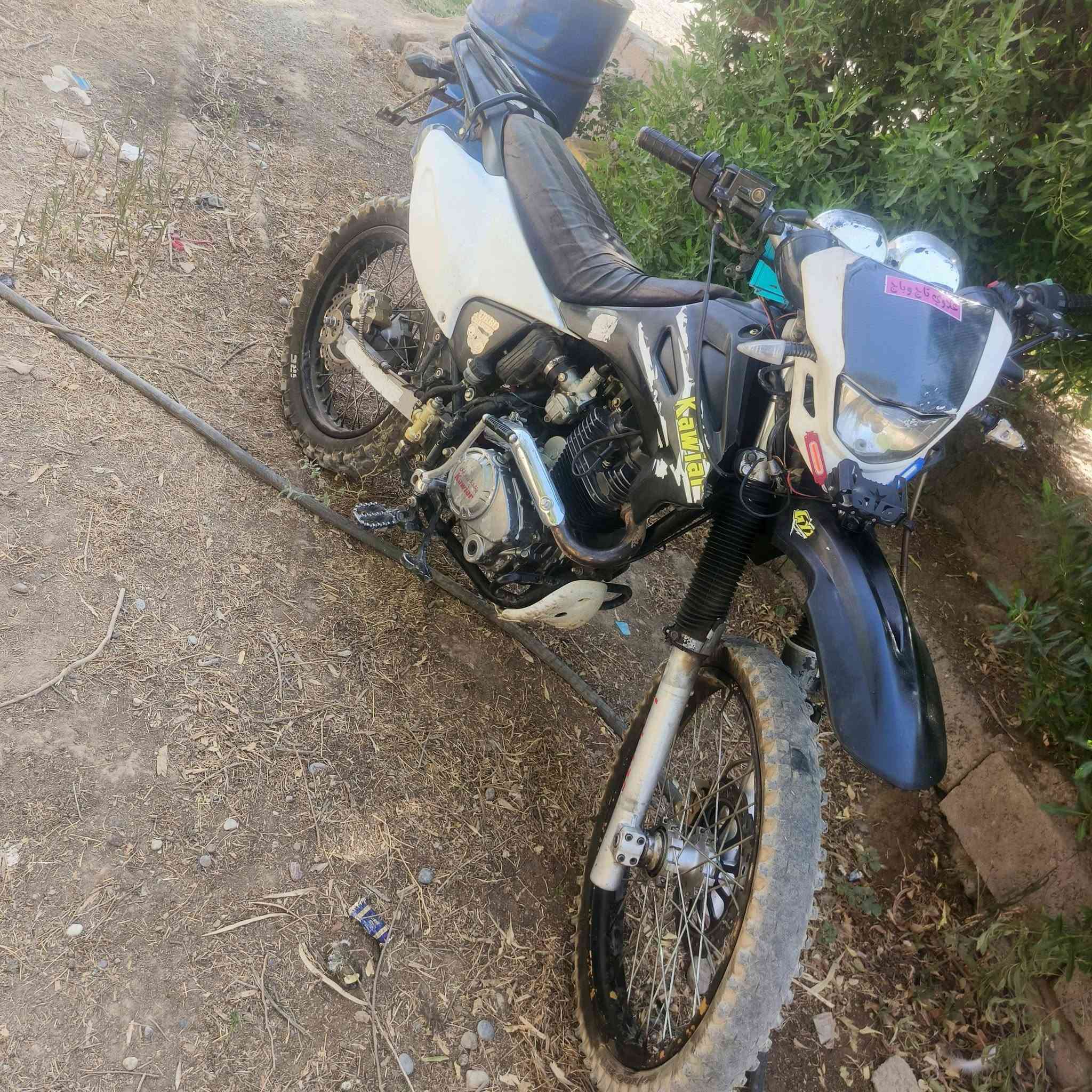 السلام عليكم قفاز 300cc موديل 2023 مبدل ولفات سلف نگره كهربائيات كلها شقاله فقط سعر 650 بي مجال ويرهم مراوس للأستفسار خاص او اتصل. ***********
