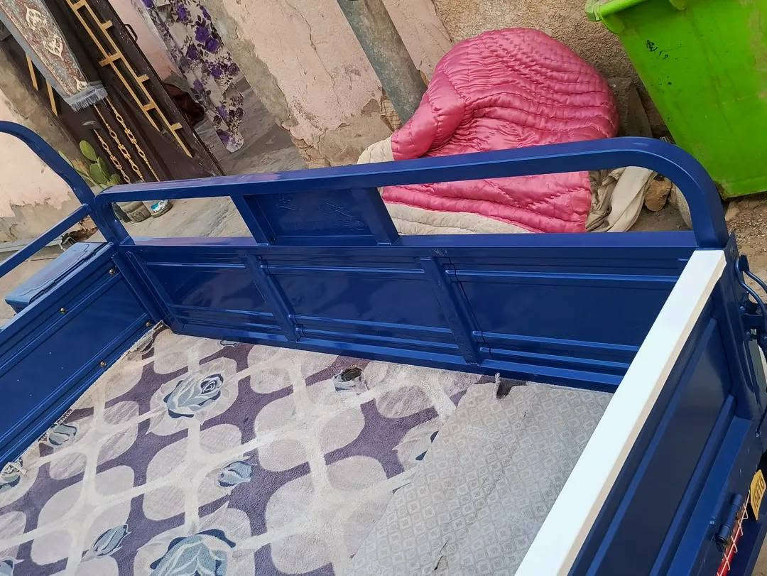 السلام عليكم ستوته للبيع موديل 23 ستوته بعدها زيرو زلق واحد ما بيها مقفوله من كل شيء ستوته معنى كلمه نظيفه احلى من الصور الوكيل نبيل جرد  العنوان ديوانيه دغاره
*********** ملاحضه الغراض مو وياها
