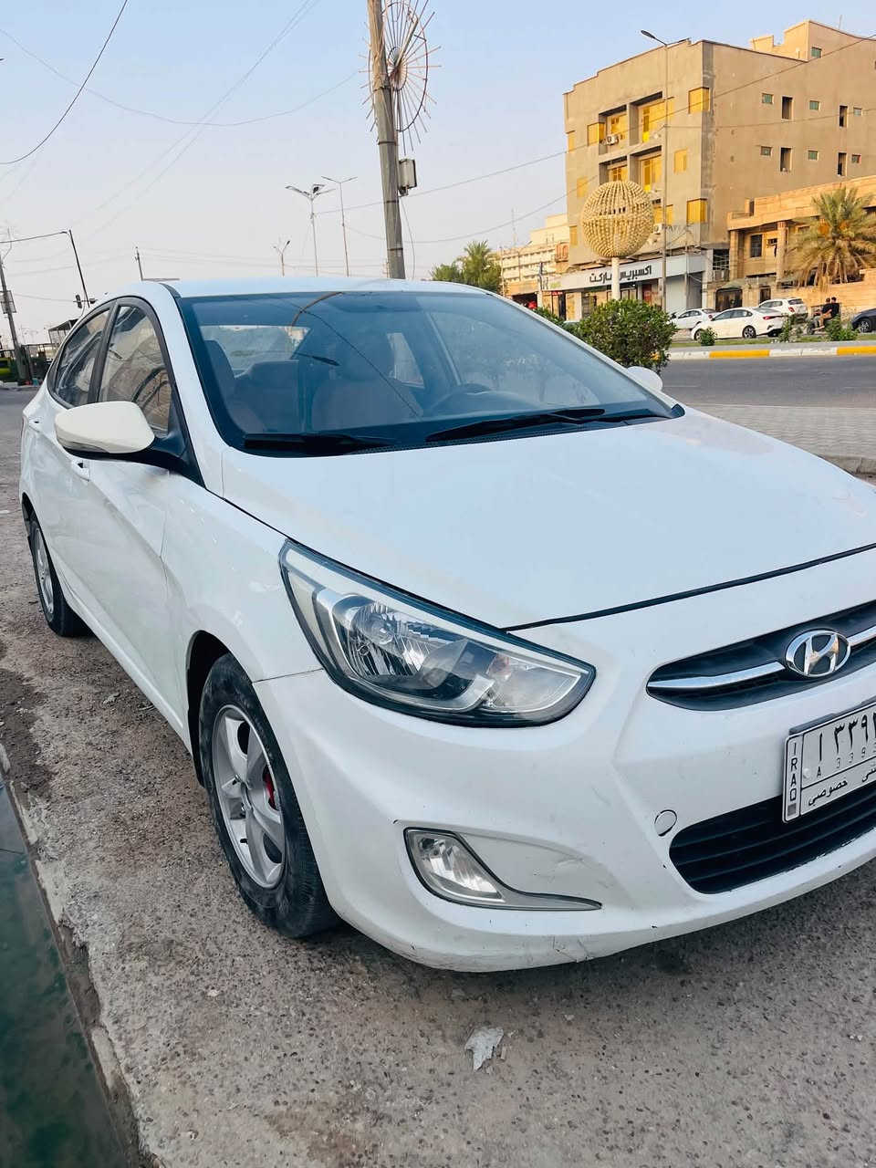 سلام عليكم للبيع اكسنت موديل 2017  خليجيه بيها قطعتين صبغ  سياره نضيفه محرك 1400  كير مكفول تبريد. مكفول حداديه مكفوله سعرها 92 وبيها مجال. للشراي.  

العنوان السماوه 

الرقم ***********
