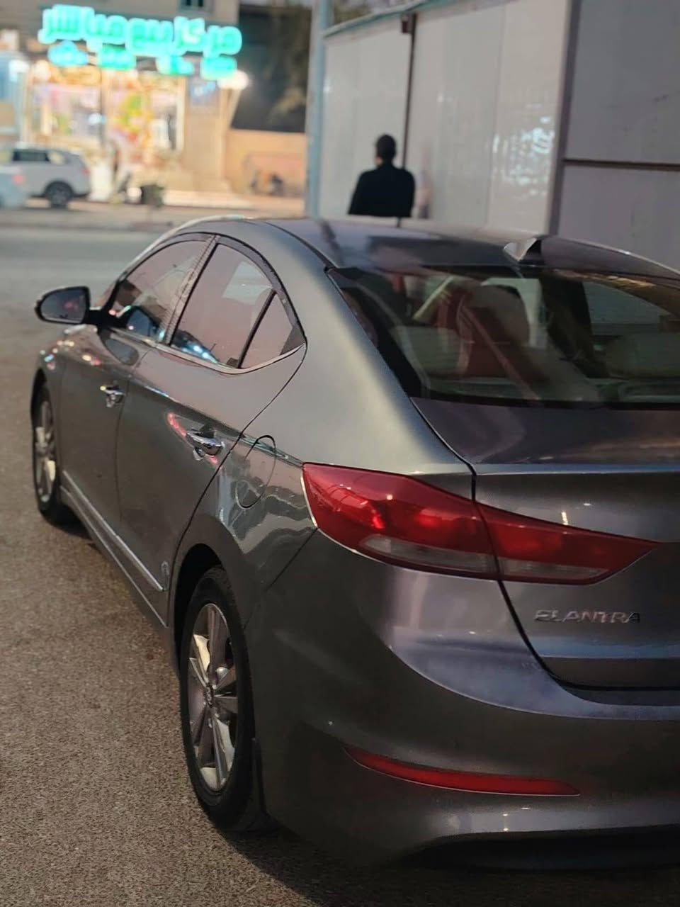 النترا 17 للبيع فول مواصفات خليجي مكينه 1600 3قطع صبغ  بأسمي سعرها 110وبيها مجال كير محرك وتبريد كفاله  مكاني سماوه مركزاليحب يتواصل هذا رقمي ***********
