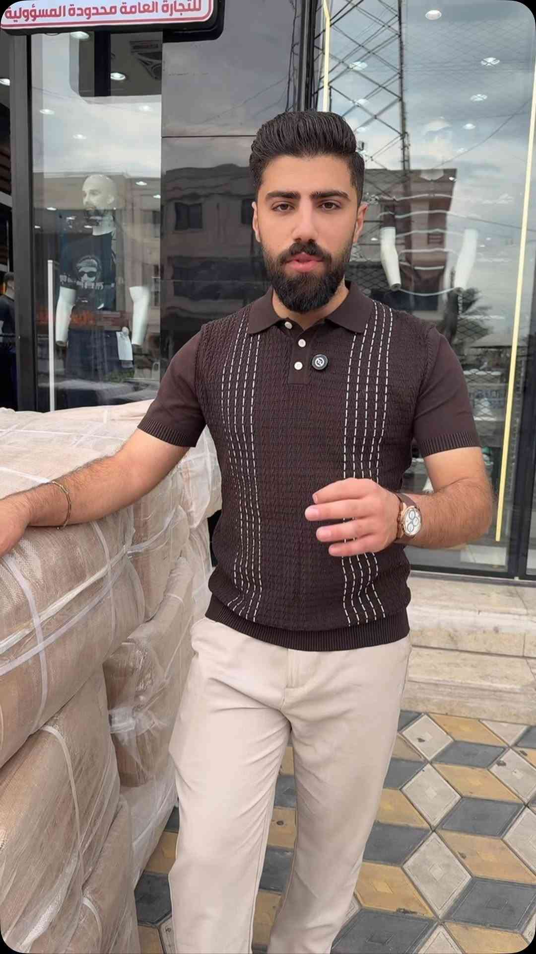 فيديو • ملابس