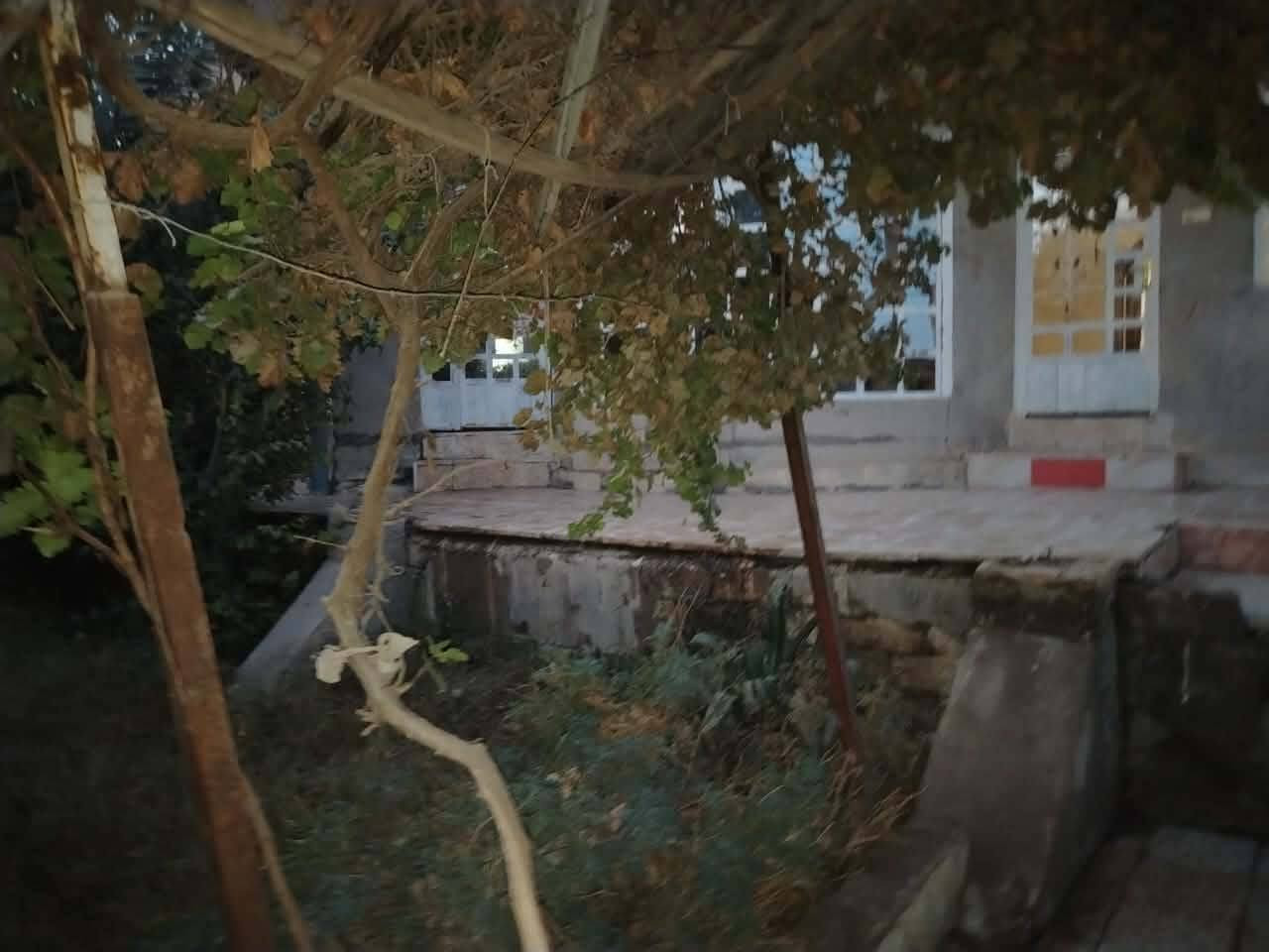 سند زراعي • ٦٢٠م • طابق ونص
