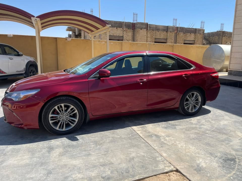 TOYOTA CAMRY 2017 SE
رقم اربيل

محرك 2500 . 4 سلندر

كشن جلد 

تحديد مسار

شفتات ستيرن 

قيادة ذاتية 

مثبت سرعه

كامرا خلفية

ويل كروم

وبعد موصفات الse معروفة

حادثه بنيد وباب خلف السكن ونص جاملغ خلفي 

گير محرك شرط ما مفتوح

رقم أربيل دولي سنوية لغاية 2030

عليها إدامة كاملة 

شرط التحويل 

السعر (١٣٥) مع المجال للشراي 

مكان السيارة الأنبار 

الرقم (***********)

ملاحظة السيارة من البيت للدوام مال جناي
