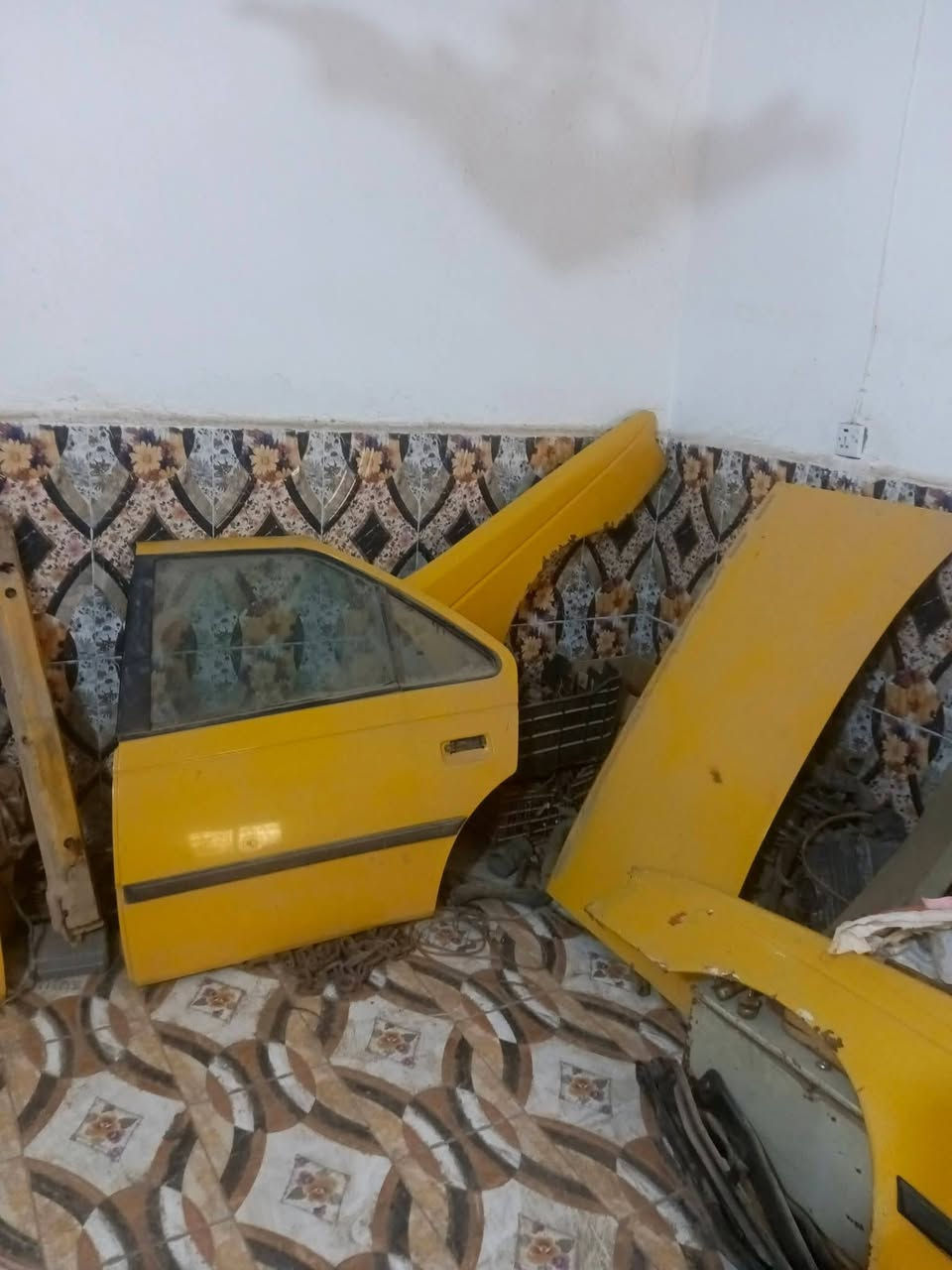 للبيع قطع بيجو روى العنوان واسط كوت رقم الهاتف ***********
