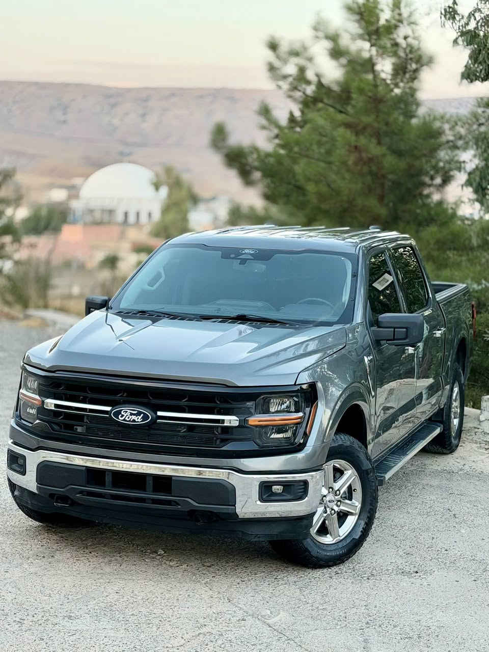 فرۆشتنی خێرا __ للبیع السریع
F-150 هایبرد 2024 XLT

كوردی - عربی

فۆرد F-150 مۆدێل 2024 - Hybrid 

🔹بزوێنەر 3.5 V6) Power Boost - توين تۆربۆ )

هێزی 455 هۆرس پاوەر . 

🔹ماوەی رۆشتوو : 30 هەزار .

مواسەفات سەیارە 

🔸 هایبرد

🔸دەرگا گەورە بۆدی کورت مەرغوب

🔸4 * 4 دبل اكسل

 🔸ئۆتۆ ستار ستۆپ.

  🔸ئۆتۆ هۆڵد.

🔸گێچ كامل ئەلیكترۆنی

🔸شاشە گەورە 12 ئینج .

🔸كوشن سەكن و سایەق كارەبایی .

🔸دژە خلیسك و قفلی ئەكسل

🔸گێر ئۆتۆماتيك 10 نمرە .

🔸5 کامێرا و 360 پلە . 

 🔸بریك بصمە

🔸 رادار 360 پلە .

🔸 خەتی جادە .

🔸6 مۆدی لێخورین . 

🔸نیزامی Apple CarPlay & Android Auto

🔸لەگەڵ  SuperCrew .

🔸لایت LED . 

🔸فوول Auto ، LED لەگەل سورانی تایەکان  .

🔸پشت و پێش حەساس . 

🔸ئاوێنە رادار و دژە فوول .

 🔸لایت و فول ئۆتۆ .

▫️زۆر مواسەفاتی

🔷بێ مەسرەف هەموو شتێک بەشەرت . 

🔷رەقەم کاتی کوردستان 3 مانگی لەگەڵدایە . 

♦️چامڵغی لای سەكن و سایەق بۆیاغە لەگەل بۆنیت

بێ ناو گرتن بێ شانسی بەشەرتی فەحس حادیسەكەی زۆر خەفیفە تەنانەت نەگەیشتیتە رادێتەشی رادێتەی بیلادیە

نرخی : 278$ گەڵا و معامەلە . 

ژمارە موبایل و واتساپ  :***********

—————————————————-

للبيع السريع

فورد F-150 موديل 2024 - هايبرد

🔹 المحرك: 3.5 V6 PowerBoost (توین توربو)

قوة 455 حصان.

🔹 الممشى: 30 ألف.

مواصفات السيارة:

🔸 هايبرد 

🔸 باب كبير، بودي قصير 

🔸 دفع رباعي 4x4 (دبل أكسل)

🔸 نظام توقف المحرك المؤقت (Auto Start-Stop)

🔸 نظام الوقوف التلقائي (Auto Hold)

🔸 عدادات رقمية بالكامل (شاشة عدادات)

🔸 شاشة كبيرة 12 إنج

🔸 كشن كهربائية

🔸 مانع انزلاق وقفل أكسل

🔸 جير أوتوماتيك 10 نمر

🔸 5 كاميرات بنظام 360 درجة

🔸 بريك بصمة (إلكتروني)

🔸 رادار 360 درجة

🔸 نظام الحفاظ على المسار

🔸 6 وضعيات قيادة

🔸 نظام Apple CarPlay و Android Auto

🔸 مقصورة ساوبر كرو (SuperCrew) الواسعة

🔸 أضواء أمامية LED

🔸 إضاءة LED أوتوماتيكية بالكامل مع نظام التفاف الإضاءة مع الالتفاف (Cornering lights)

🔸 حساسات أمامية وخلفية

🔸 مرايا بنظام الرادار 

🔸 إضاءة وأضواء عالية أوتوماتيكية بالكامل

▫️ مواصفات أخرى عديدة

🔷 بدون أي مصروف، كل شي شرط.

🔷 رقم مؤقت لكوردستان (صالحة لمدة 3 أشهر).

♦️ صبغ في جاملغ (السائق والراكب) والبوونيت ،بدون ضرر في الداخل أو الشاصي، شرط الفحص. الحادث خفيف جداً لدرجة أنه لم يصل إلى الرادياتير ورادياتير بلادي.

السعر: 278 ورقة (27,800 دولار) 

رقم الهاتف والواتساب: ***********
