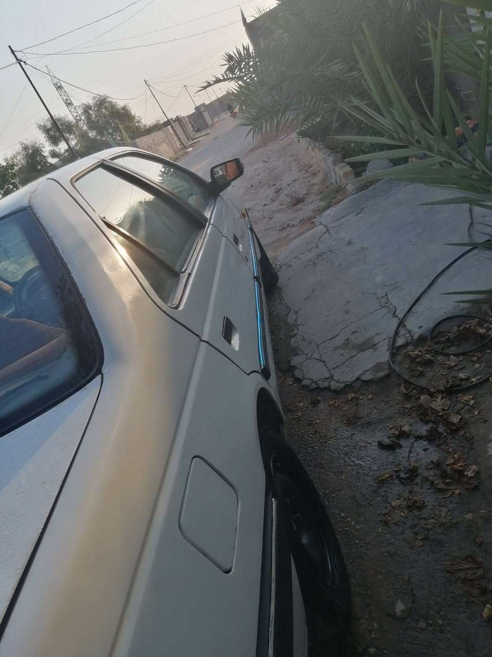 سلام عليكم بيجو ٤٠٥ للبيع مديل ٢٠١٤ مكفوله مكينه وكير فرنسي جدد تبريد ثلج رقم كربله سنويه جديده مكان نجف سعر 35 ***********
