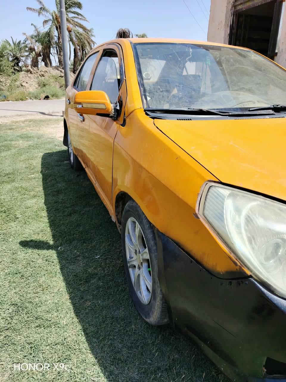 سلام عليكم
جلي mk للبيع 

سيارة محور كورولا مكينه وكير بيكاتشو 

حداديه نضيفه 

تخم تاير 

كهربائيات شغاله 

مصفره هيئه وغرامات 
السعر / 20 وبيه مجال 

مكان / الناصريه / بين الشطره والغراف بالقرب من جامعه الشطره . 

الهاتف / ***********. وتساب
