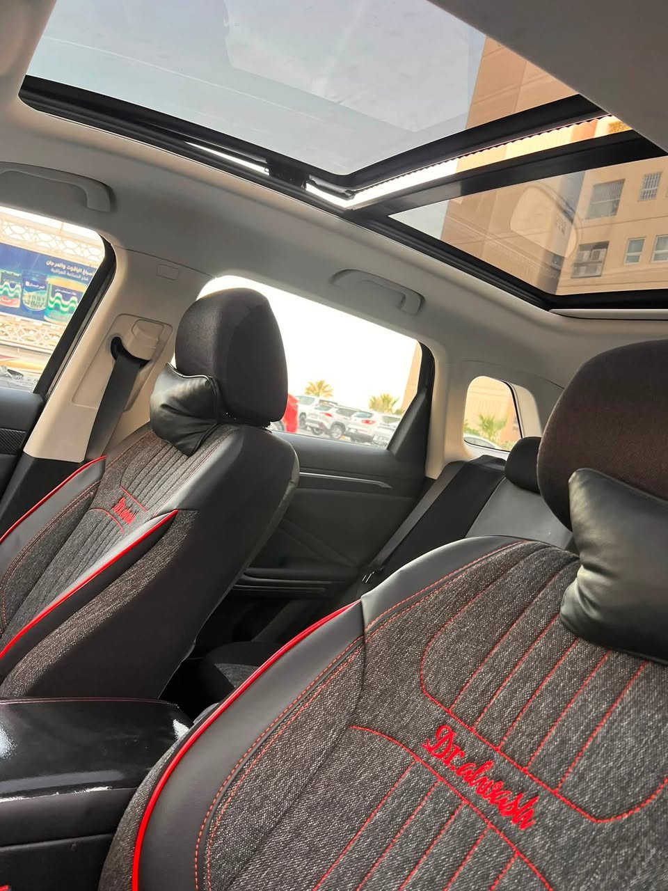للبيع سيارة حره  السعر داخل شركه ٢٦ مليون

 
Bestune t55 2024 
ضمان شركه الصادق جادريه 

150 الف كيلو صيانه مجانيه 

كير مكينه 5 سنه تبديل دفتر الضمان وكل لاوراق موجوده

السياره فول الفول

رقم بغداد 

ماشية 10 الف وقابل للزيادة 

محرك 1500 تيربو سحب ونعومه ممتاز جدا

تبريد قطعتين امامي خلفي

تبريد منفصل 

كرسي كهرباء

كشنات تدفئه

كشنات جلد اصلي 

شاحن لاسلكي 

كير 7 نمر

فول مواصفات 

شاشة اعطال

شاشة وسطية متصل مع العدادات

كاميرات 360 درجه ونظام ال 3D

فول تحكم ستيرن

تنتح وتغدق النوافذ عن طريق البصمه

بصمه عدد 2 

مري شفط 

بانوراما على طول السقف

هاند بريك كهربائي 

توقف تلقائي

لدات امامي خلفي

عده كامله غير مستخدمه

السياره بسمي تحويل مباشر باي موقع تتحول

عنوان بسمايه

سعر 22 مليون جوه السوك دابيع لان عندي سفر خارج القطر
الجنايه يعرفون سعرهه بيش 

سياره قتصاديه بشكل على وضع الشركه وعاليه وسعر مناسب جدا بالخير على ياخذهه دينار متصرف حتى دهن مبدل قبل سبوع من الشركه 

السياره مكفوله عامه 
للاستفسار
***********
