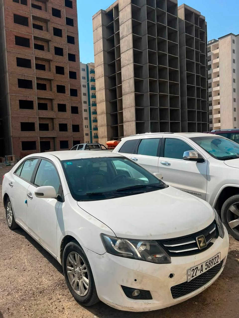 السلام عليكم سايبا اريو 2018 حرة باسمي
السيارة كير مكينه تبريد كله جاهز السيارة ترايها وين متريد 
الصدر نص عمر 
السيارة خير من الله وين متريد تروح بيها امن 
سعرها 60 وبي مجال بسيط رقم ذي قار بامسي الانكليزي مكان السيارة بغداد والتحويل ثاني يوم 
***********
