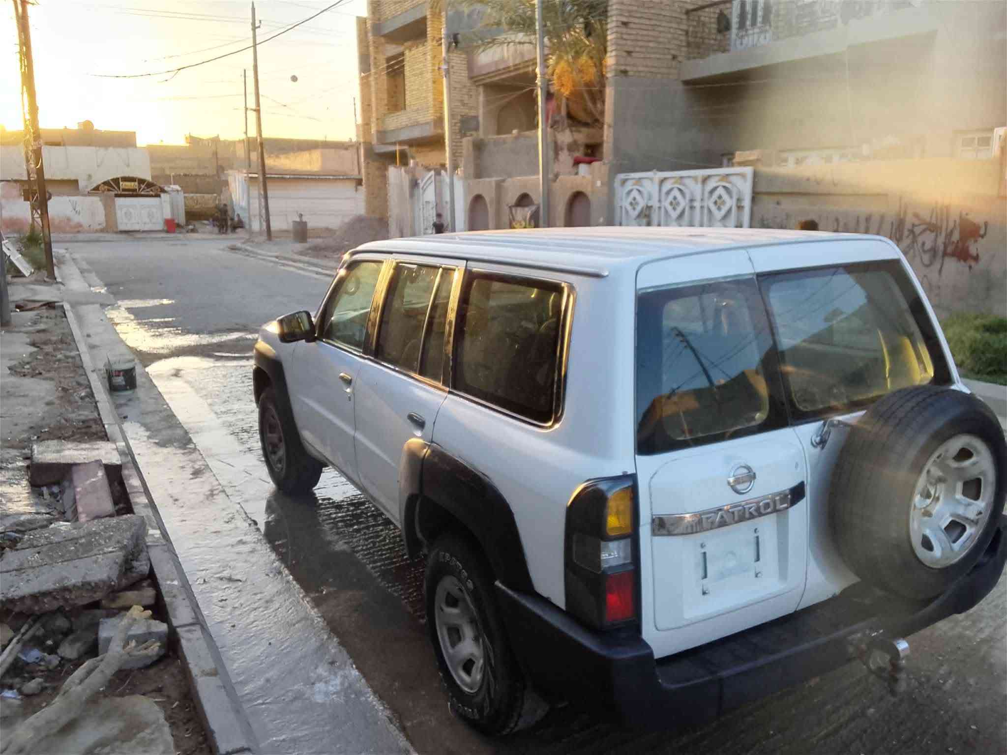 السلام عليكم نيسان باترول مزاد جاهزة تفاصيل أكثر ***********السعر ٦٥ قابلة للتفاوض مكان واسط
