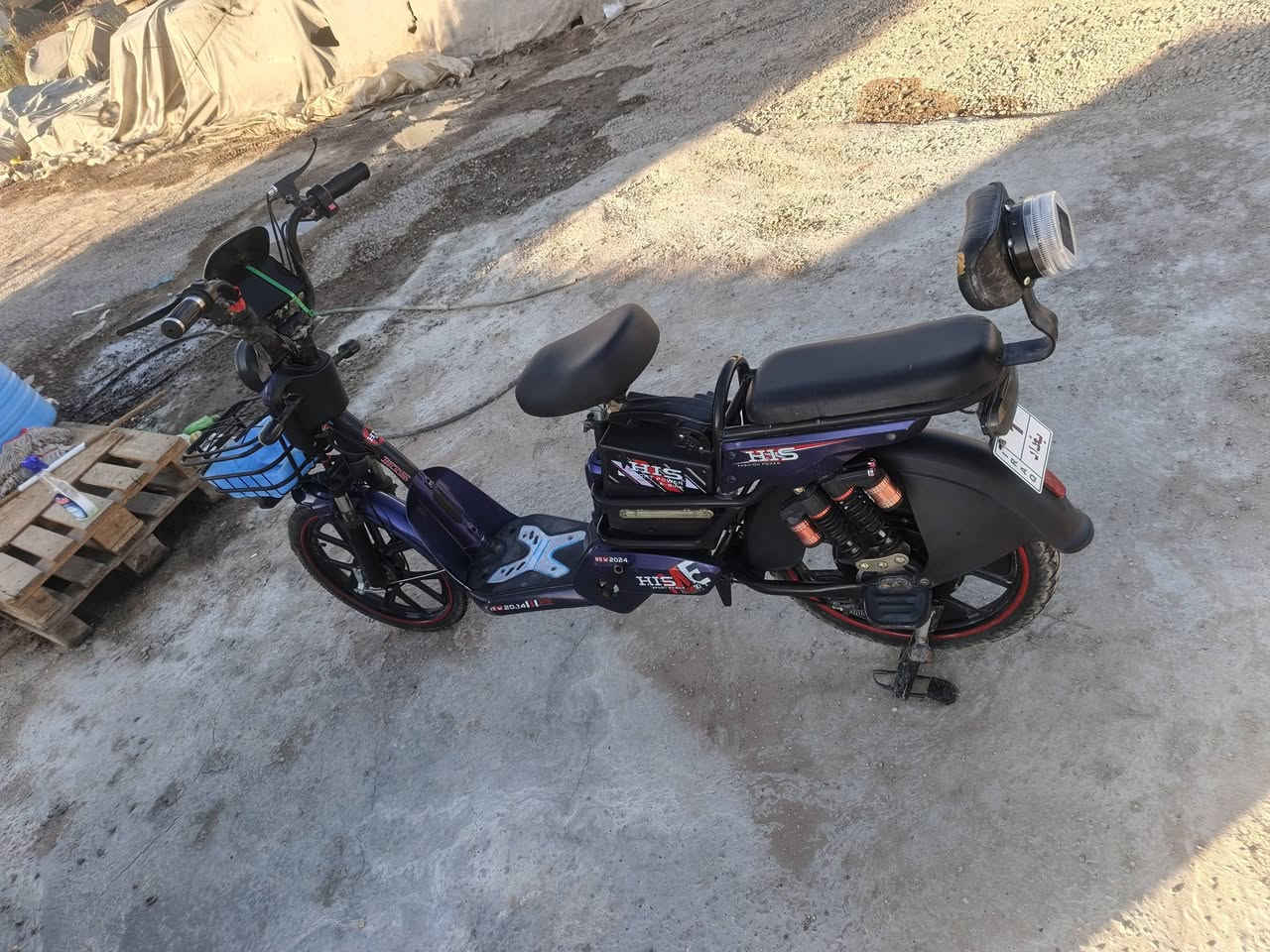 سلام عليكم اراجع للبيع موديل 24 سعر 350 وبيها مجال بطاريات قبل اسبوع شادهن مكانيه ابو غريب***********

