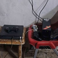 إعلان بيع جهاز 4 PlayStation مواصفاته مهكر اخر اصدار + ups جديد  +3 يد...