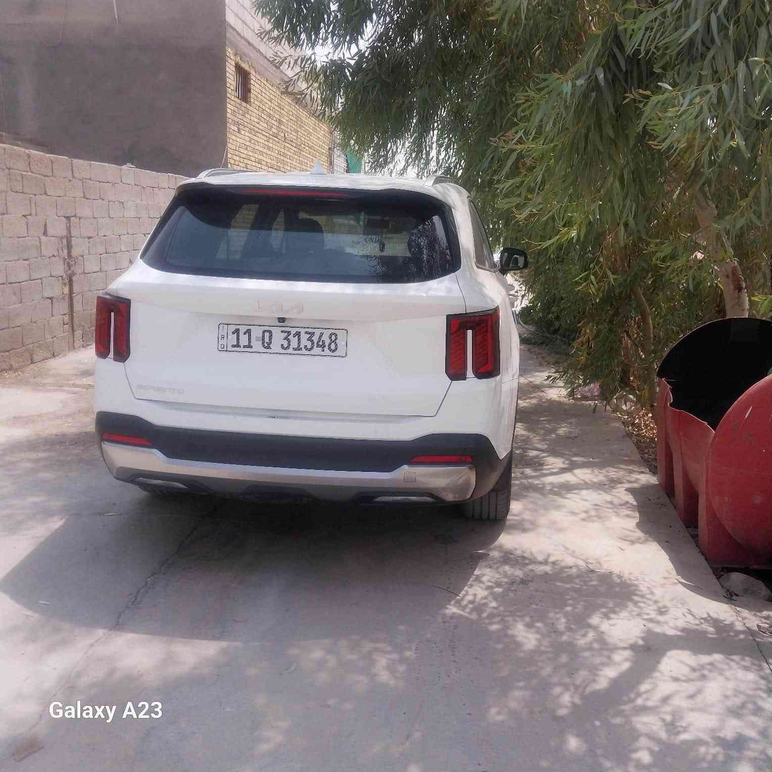 سورنتو24
مكفوله كفاله عامه
ماشيه 51
فول موصفات عدا الفتحه
سياره رقم بغداد باسمي

‭***********‬
سعر 275 $ بيه مجال حك جيه
