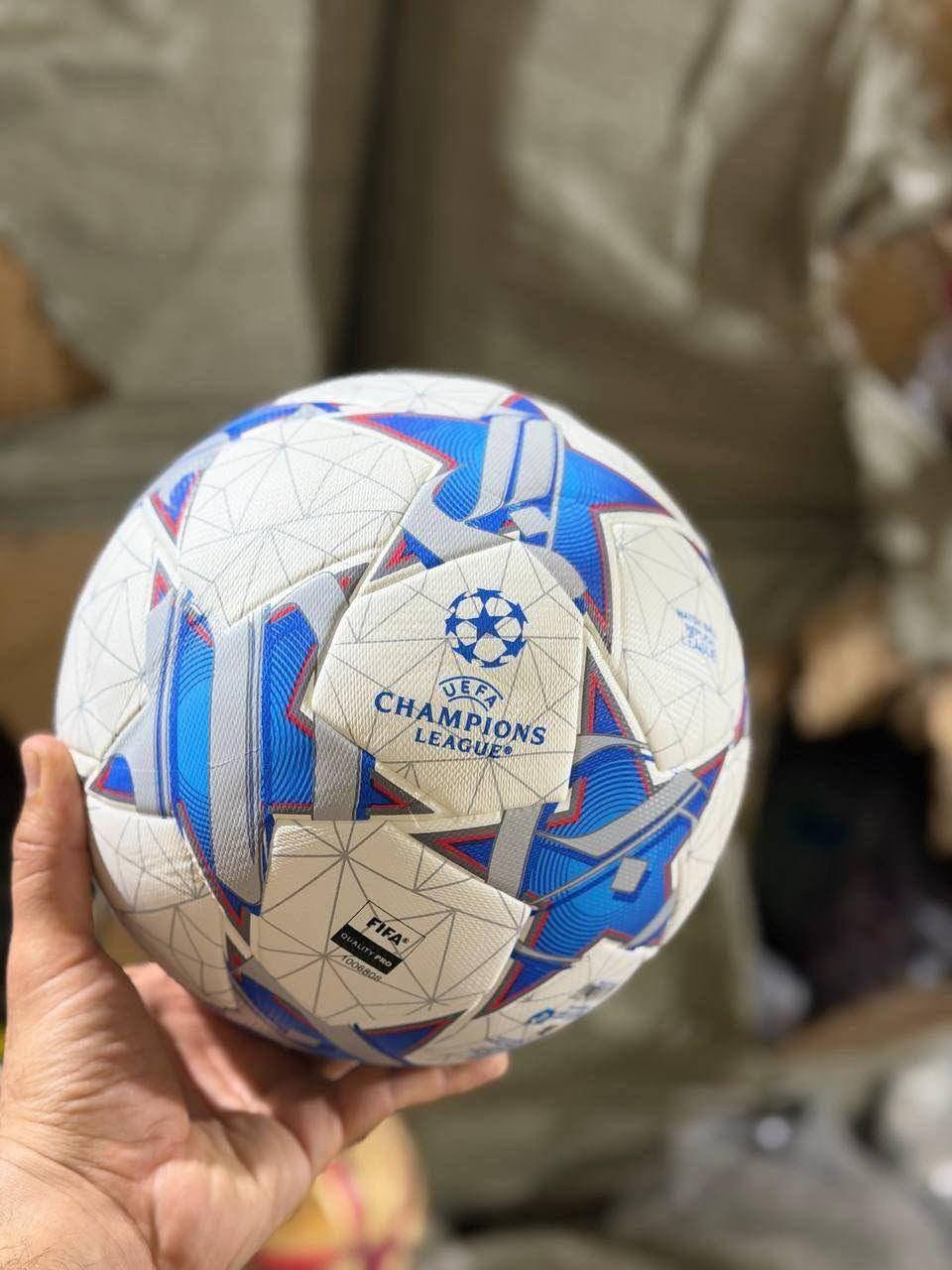 القطعة ب 19 ويه التوصيل
كره كبس اصليه شرط الفحص 
إذا مو اصليه ترجع 

قياس 5 

موجود توصيل لكل العراق

الرقم/ ***********
