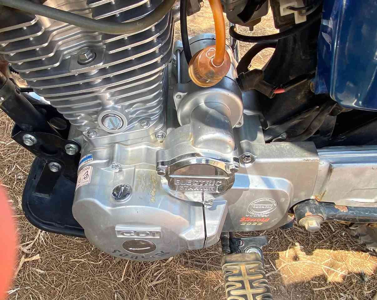 السلام عليكم دراجه البيع نوع سيفانه فول
مواصفات نشاط فول محرك ما مفتوح موديل 22مكان تكريت حي الناعمه السعر475تصل على الرقم ***********
