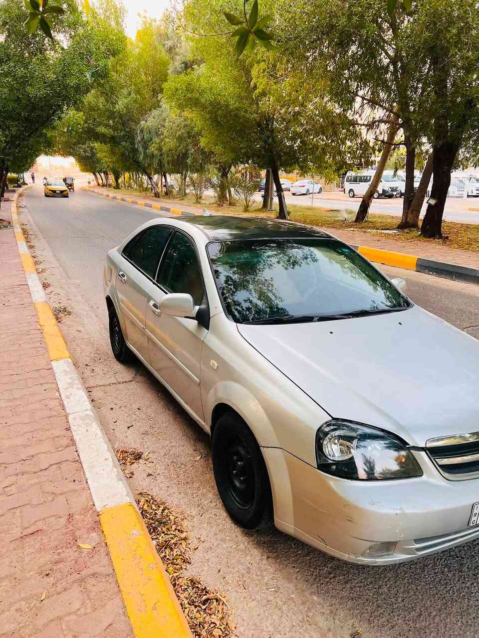 سلام عليكم 🫡 

اوبترا البيع 2004
سعرها 49 وبيها مجال لشراي 
رقمها بابل نكليزي جديده يعني مصفره من كلشي الغرامات 
مصبوغه عام 
سيارة حلوه شوفت حداديه جديده 
وكشرها شوفت عينك مثل بصوره مكانها كربلاء الاستفسار خاص مفتوح وهذا رقمي *********** ￼مو شراي لا يدخل فدوه اروحلك
