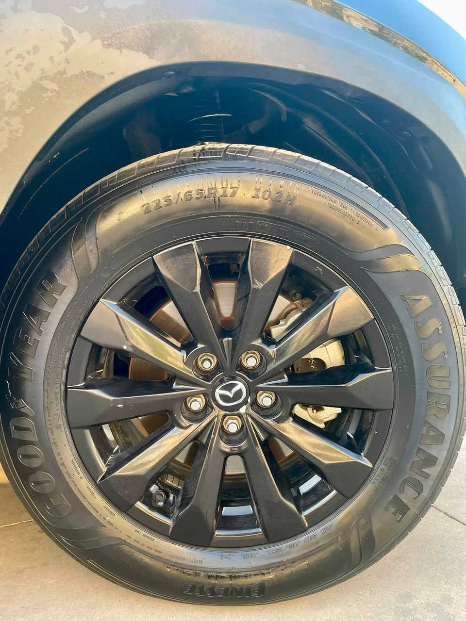 Mazda CX-50 2025
سەیارەکە مۆدیلی ٢٠٢٥ 
مەکینە ٢،٥ بێ تۆربۆیی مەرغوب
تەنها ٣٣ هەزار کیلۆمەتر ڕۆشتووە
دەبڵ ئەکسل
کوشن کارەبا
کوشن نیو جلد
کوشن هیتەر
بەسمە
بەسمەی سەر دەرگا
ڕاداری لا تەنیشت
ڕاداری پێشەوە
شاشە
کامێرا
برێکی کارەبایی
ئۆتۆ هۆڵد
مۆدەکانی لێخوڕین
تەبرید مەرکەزی
٨ ئێرباگ
لایت LED
ڕەقەم شاصی

7mmvabbm6sn311548
سەیارەکە ڕەقەمی سلێمانییە و زۆر تازە ماوەتەوە
بەشەرتی هەموو شتێک و تەحویل و غەرامە
بۆ زانیاری پەیوەندی بکە بەم ژمارەیەوە

***********
