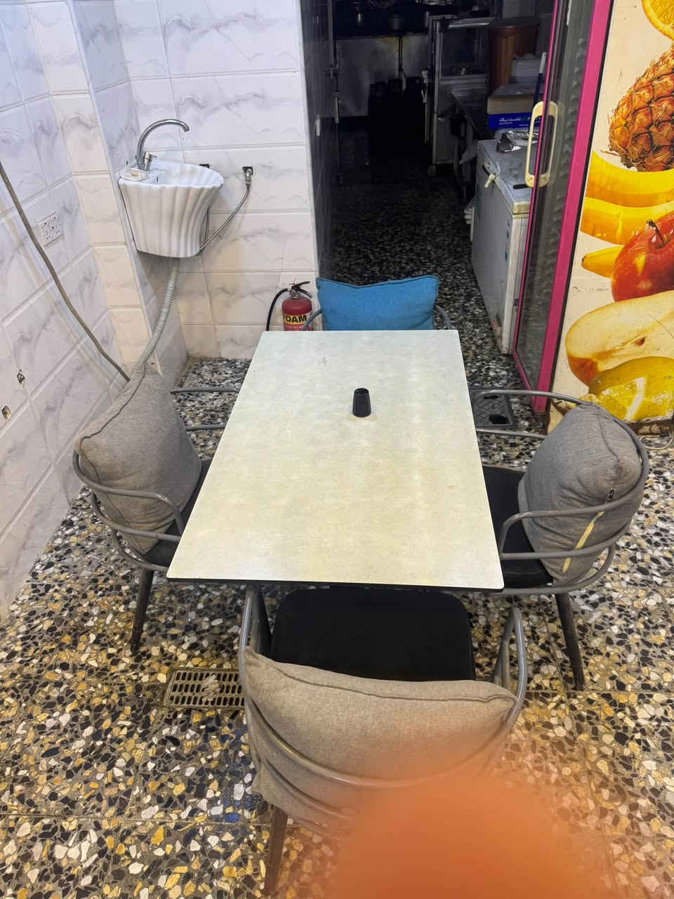 السلام عليكم عدد ميوزه ثنين  وكراسي 8 الكراسي حديد تسكام ‭+964 787 670 0045‬
السعر 600 قفل
