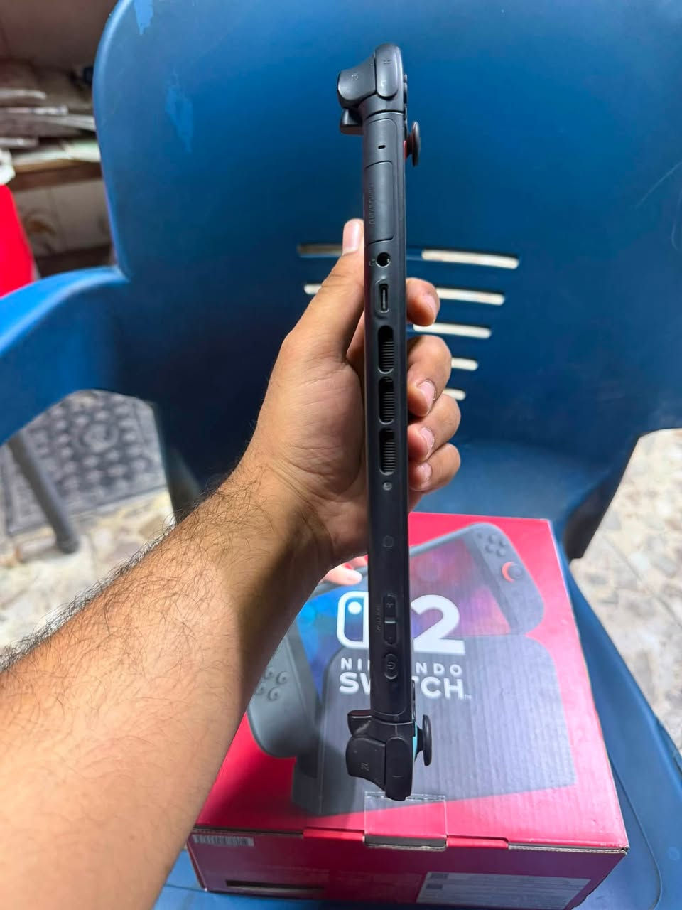 نتندو سويج2 جهاز اخو الجديد استخدام قليل كل ملحقاته الاصليه موجوده ويا3 جوستكات هم منزل علي فيفا26 وويا كاترج فيفا19 وباقي الالعاب المنزله كدامكم وبي اشتراك اونلاين سنه هم ويا جنطه ولاسق شاشه سعره كامل600 الف قفل مكاني بغداد شعله الشراي يتصل***********

