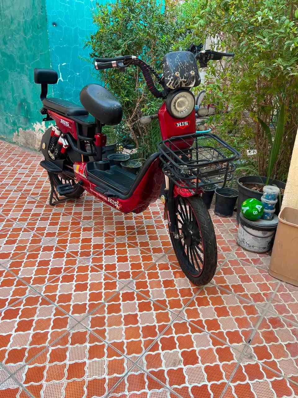 🛵 دراجة شحن للبيع 🛵
دراجة HIS بحالة جداً نظيفة، استعمال قليل وما مشت هواي.
✨ نظيفة ومحافظة عليها
✨ غير مستعملة بشكل كبير
✨ جاهزة للاستخدام
✨ بيها سلة شحن أمامية

💰 السعر: 400 ألف دينار وقابل للتفاوض (بيها مجال) للجادين فقط.

📍 العنوان: الناصرية – مركز
📞 للتواصل: ***********

الجاد يراسل ع الواتس آب 🌹
