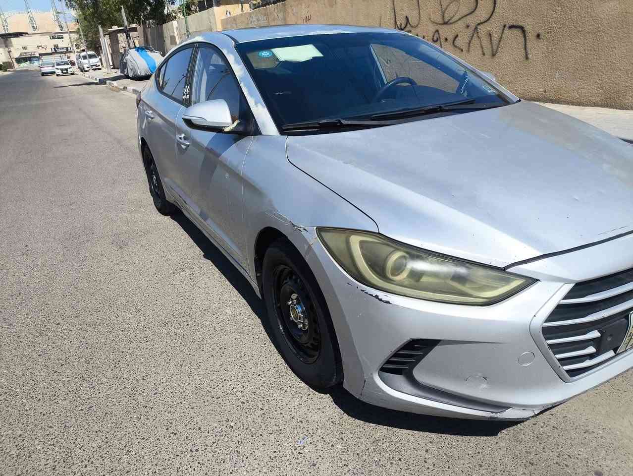 للبيع النترا موديل 17 وأرد كوري ادوات ادوات كصه جنطه كفالة كير مكينه تبريد ثلج السيارة بانزين اصل مكاني بصره  السعر 52 بيها مجال ***********
