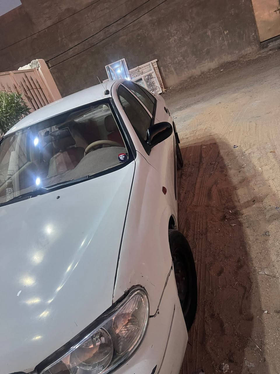 � نيسان سني موديل 2009 للبيع 🚘

🔹 كير ومحرك بشرط

🔹️جام كهربائي اربعتهن  وبوب صاج 

🔹 تبريد ثلج ❄️

🔹 صدار أمامي وخلفي جديد

🔹 رقم بغداد 📋

🔹 تحويل مباشر

🔹 سيارة نظيفة وحلوه 

🔹 سياره بيها تلاث قطع جاملق يمنه ويسره وبنيد مبدل  وبيها طخه خفيفه بالشاصي اليمنه معدل عل البارد ومبين  والصور كدامك 

📍 مكان السيارة: بغداد المحموديه ناحيه الرشيد 

السعر (٧٥$)وبيه مجال بسيط حك الجيه 

📞 للاستفسار والتواصل: خاص /***********
