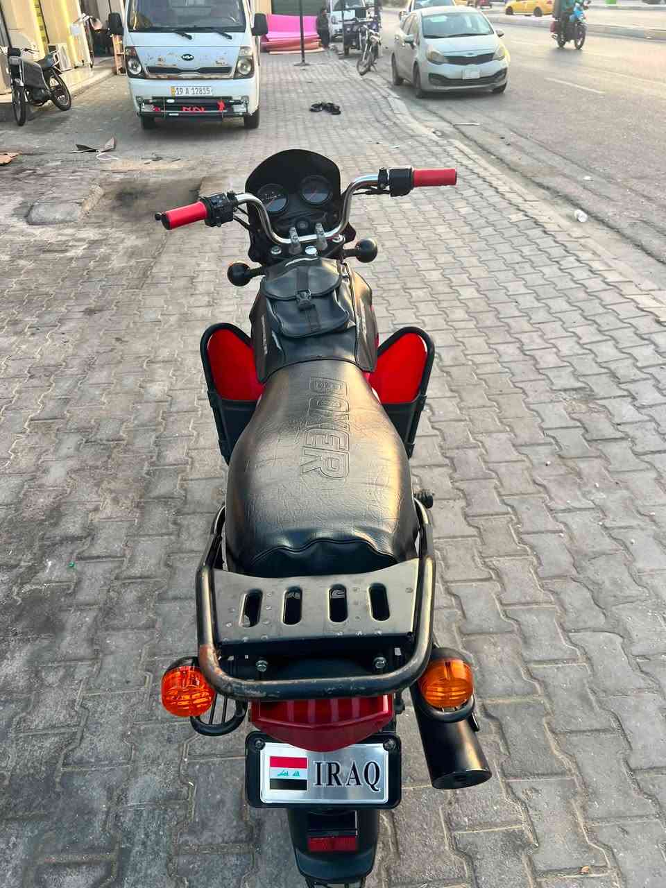 بوكسر موديل 2018 مرقم. رقم كربلاء مكانها. حي العامل مكينه. ناعمه. كهربائيات شغاله كامله مامفتوحه 
***********مكلف بالنشر
