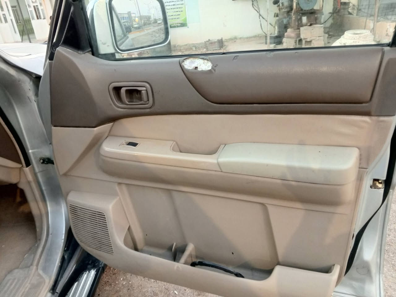 لبيع نيسان باترول موديل 2003 رقم سليمانيه تحويل مباشره سنويه جديد صبغ عام لجماليه ديالى بلدروز السعر 80 ورقة ***********

