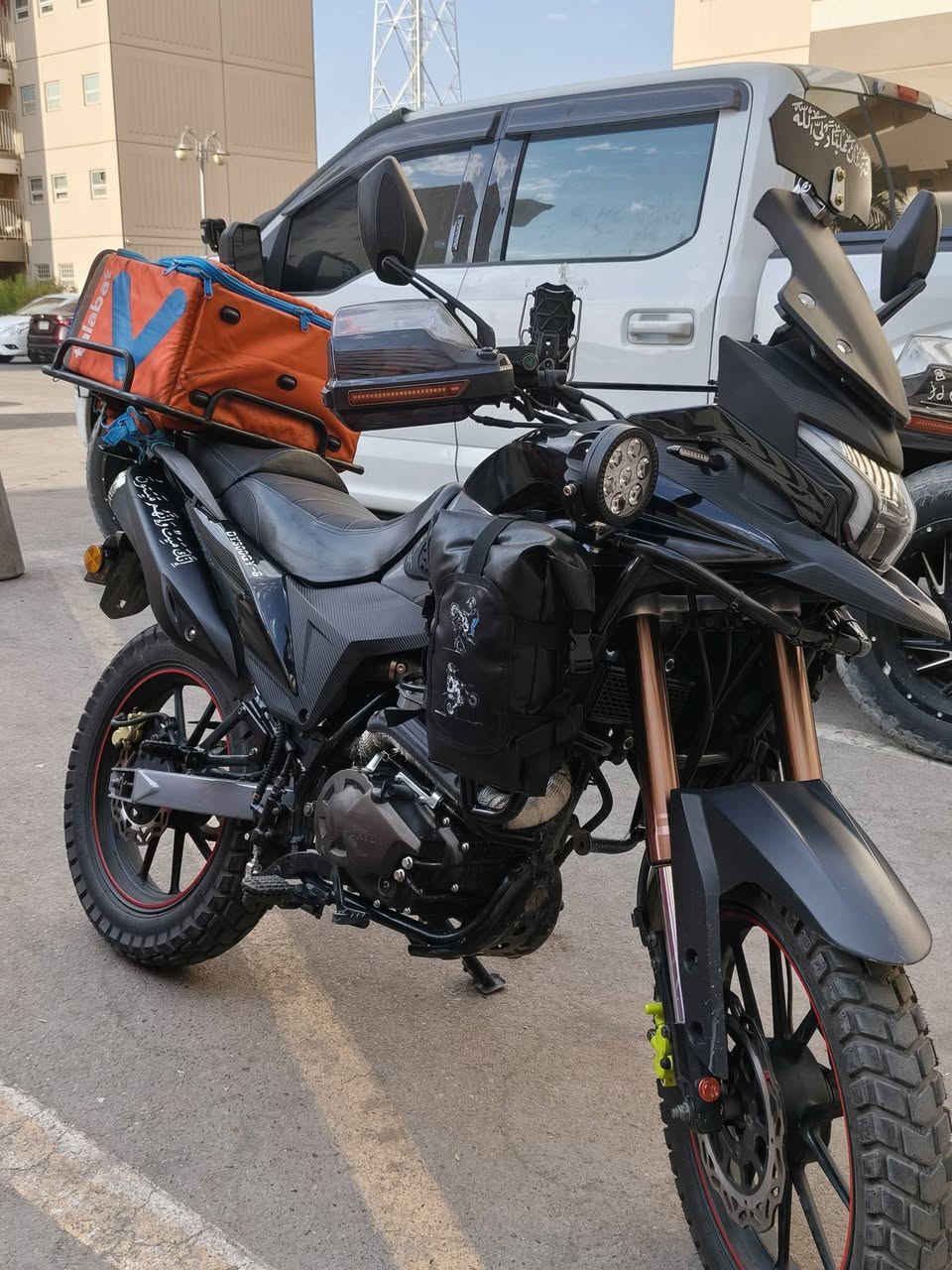للبيع ادفنجرز مديل 2026 300 cc ماشيه 16الف وقابل للزياده كفاله عامه دراجه تنباع هيه والي بيها سعر 3650 وبيها مجال
تحويل شوكت ما يعجبك 
رقمي ***********
