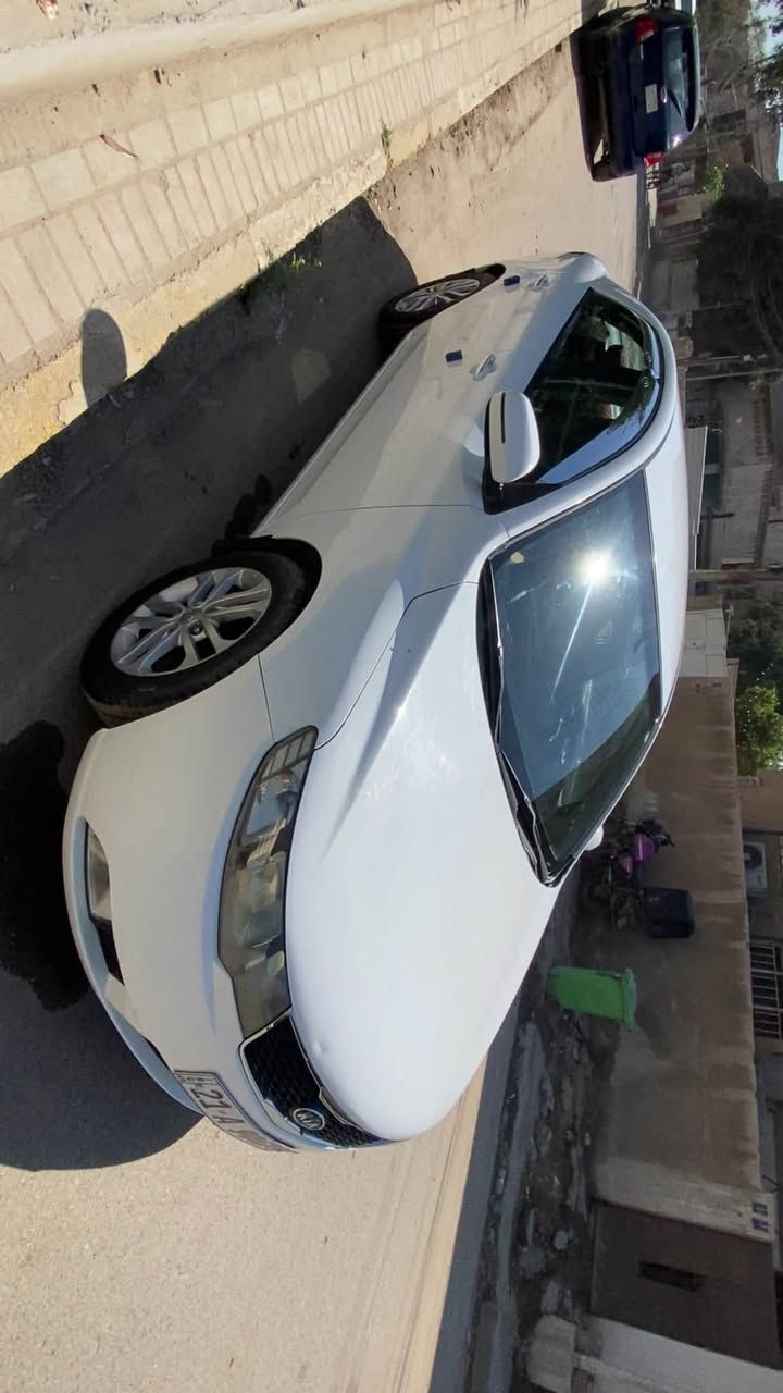 سيراتو ٢٠١١ رقم اسليمانيه كافاله محرك كير تبريد سياره حلوه الداخل ماروني واسود كير عادي اوتوماتيك السعر خاص ***********
