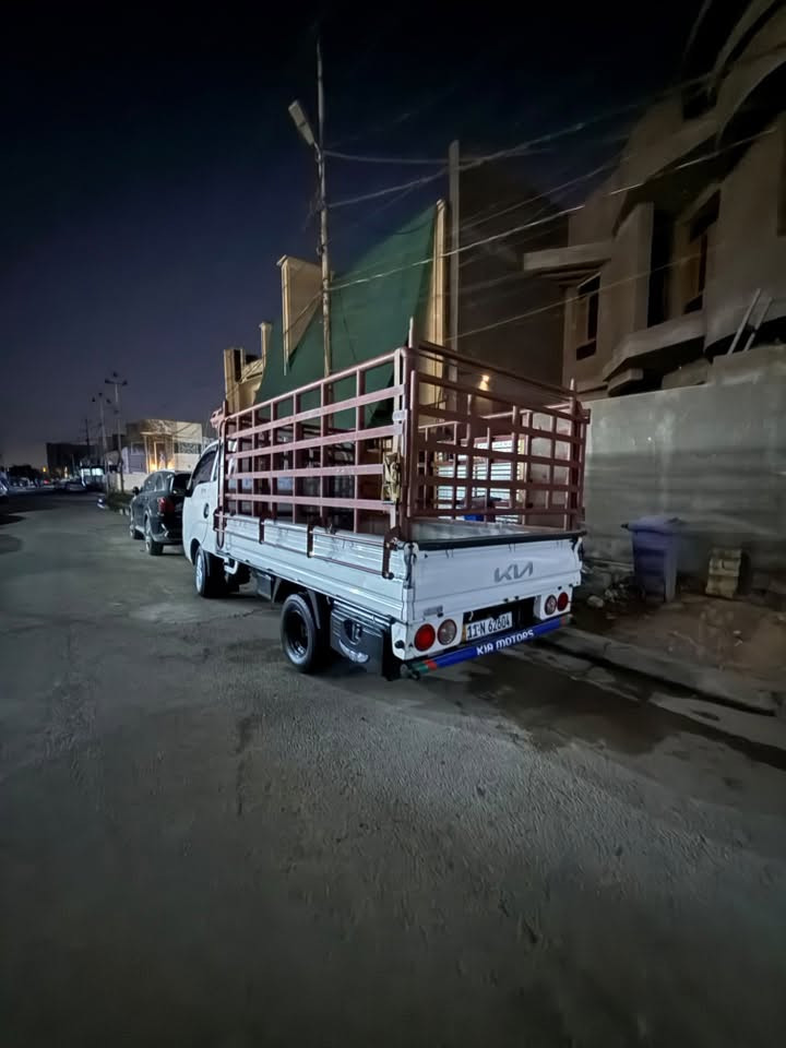 السلام عليكم
كيا نثيه 2021
السياره خير من الله حيل جديده 
مكفوله كفاله عامه ما عده البنيد مبدل 
ولسونار مرافق ويه المنشور 
السياره بدون محجر بدون محجر 
السعر 133وبيها مجال للطيبين
العنوان بغداد الدوره 
للنتصال***********
