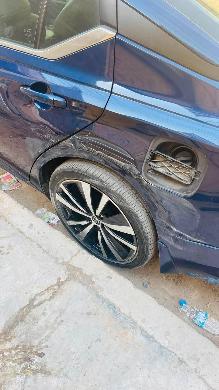 ألسلام عليكم

Nissan Altima SR 2022 للبيع

رقم اربيل - تحويل مباشر أو وكالة

-ألسيارة ماشية 90 الف كيلو 

-حادثها چاملغ و نص بنيد كلير

-موجود رقم الشاصي بالصور 

-بيها هنا حادث بالجاملغ الخلفي مصلح و ما مصبوغ موضح بالصور

-بيها رصعة بسيطة بالصندوك موضح بالصور

-السعر 120 وبيها مجال

-مكاني بغداد البلديات

-رقم التلفون ***********
